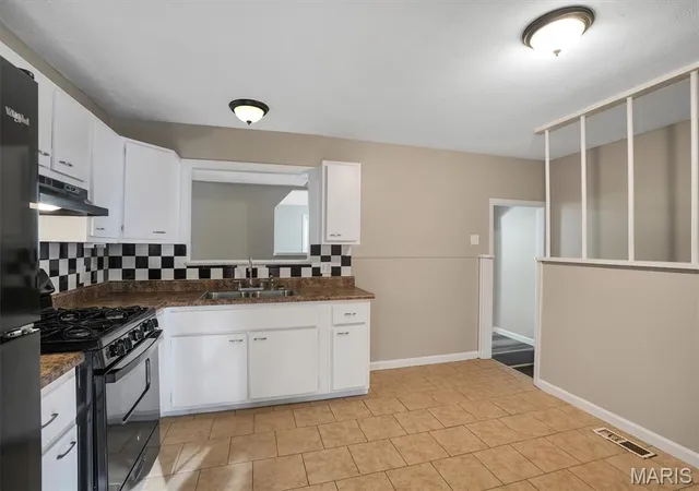 Photo 4 of Single family home for sale at 6136 Emerald Ave, Saint Louis, MO 63135 | MLS# MIS26056820 | Listing updated on 2026-10-14