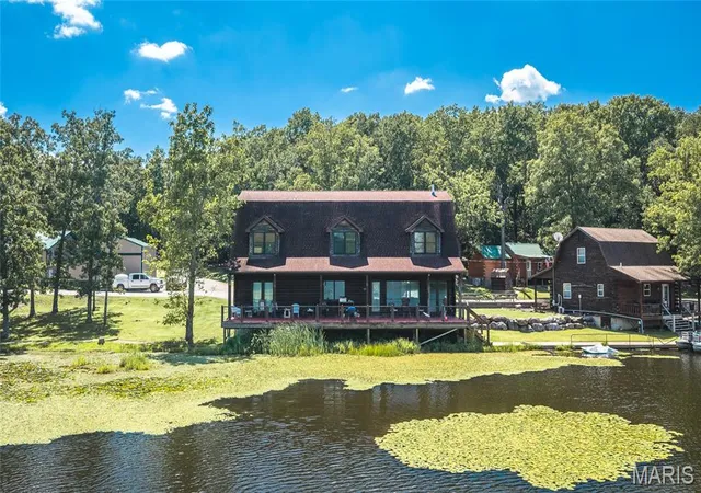 Photo 3 of House for sale at 805 Vineyard Lake Rd, Bismarck, MO 63624 | MLS# MIS26056839 | Listing updated on 2026-10-02