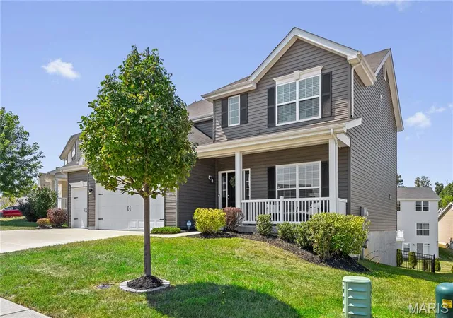 Photo 2 of Single family home for sale at 211 Brookview Way Ct, O Fallon, MO 63366 | MLS# MIS26056842 | Listing updated on 2026-09-03