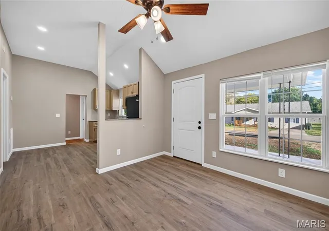 Photo 4 of Sale Pending at 645 Sarah St, Lebanon, MO 65536 | MLS# MIS26056850 | Listing updated on 2026-09-14