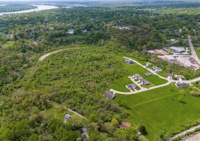 Photo 1 of Land for sale at 0 Bellefontaine Ests Ct, Saint Louis, MO 63137 | MLS# MIS26056856 | Listing updated on 2026-09-03