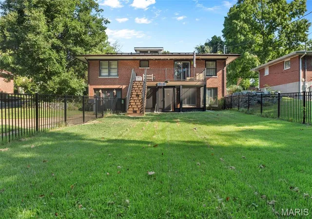 Photo 2 of Single family home for sale at 67 Cheshire Dr, Belleville, IL 62223 | MLS# MIS26056891 | Listing updated on 2026-09-03
