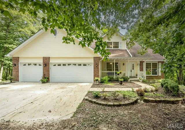 Single family home for sale at 23401 Wild Horse Farms Rd, Warrenton, MO 63383 | MLS# MIS26056900