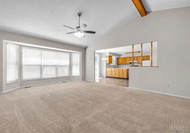 Photo 4 of Single family home for sale at 882 Sara Beth Ct, Saint Peters, MO 63376 | MLS# MIS26056907 | Listing updated on 2026-09-03