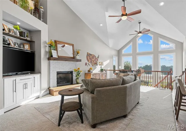 Photo 3 of Single family home for sale at 456 Cardinal Meadows Dr, Washington, MO 63090 | MLS# MIS26056916 | Listing updated on 2026-09-03