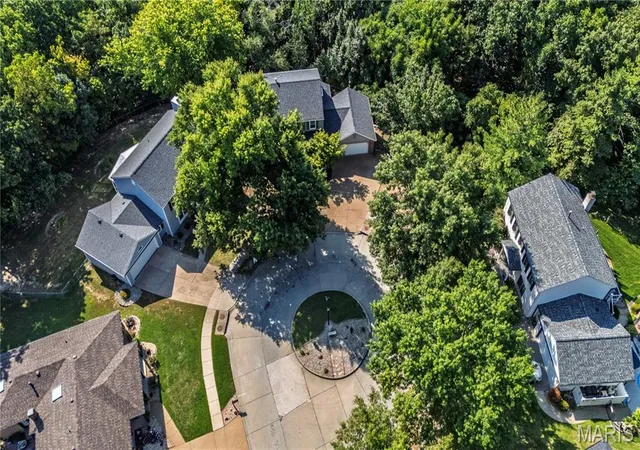 Photo 31 of Single family home for sale at 2803 Elk Peak Ct, Saint Louis, MO 63129 | MLS# MIS26056919 | Listing updated on 2026-10-04