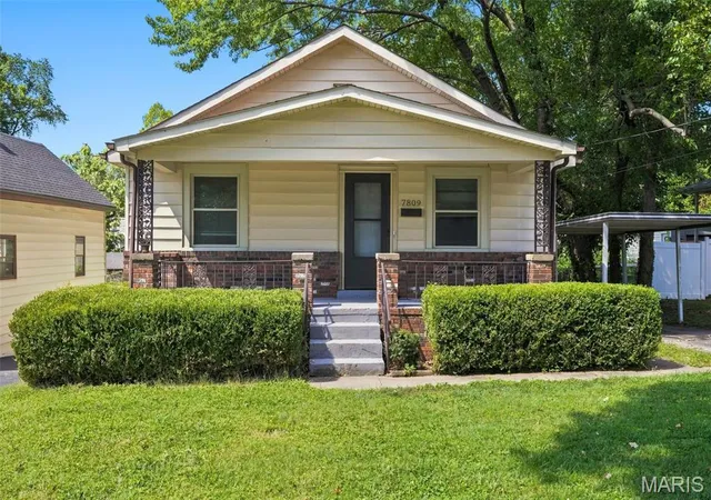 Photo 1 of Single family home for sale at 7809 Elton, Saint Louis, MO 63123 | MLS# MIS26056921 | Listing updated on 2026-09-04
