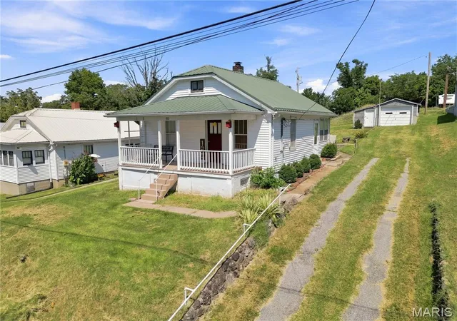 Photo 1 of Single family home for sale at 125 E 9th Street, Hermann, MO 65041 | MLS# MIS26056930 | Listing updated on 2026-09-03