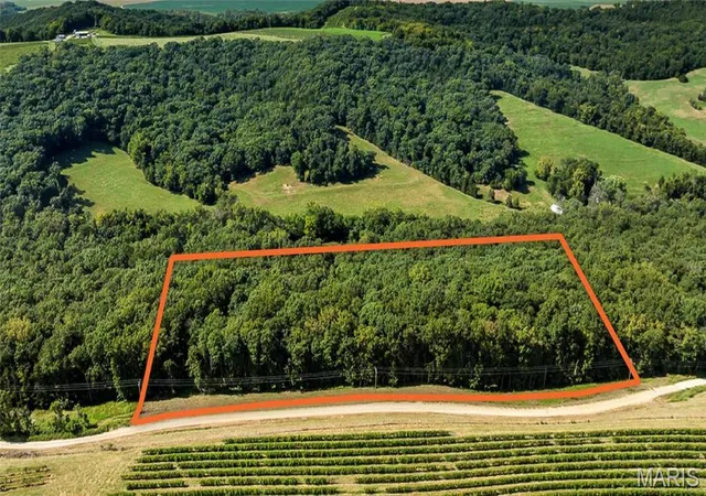 Photo 1 of Land for sale at 1652 Coles Crk Rd, Hermann, MO 65041 | MLS# MIS26056952 | Listing updated on 2026-09-04