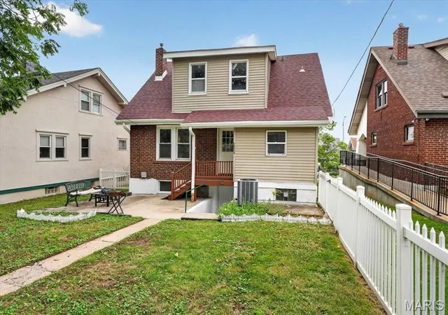 Photo 2 of Single family home for sale at 2830 Hampton Ave, Saint Louis, MO 63139 | MLS# MIS26056966 | Listing updated on 2026-10-27