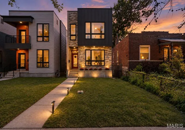 Photo 1 of Single family home for sale at 4330 Vista Ave, Saint Louis, MO 63110 | MLS# MIS26056972 | Listing updated on 2026-09-14