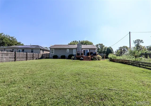 Photo 2 of Single family home for sale at 148 Cynthia Ln, Granite City, IL 62040 | MLS# MIS26056989 | Listing updated on 2026-09-06