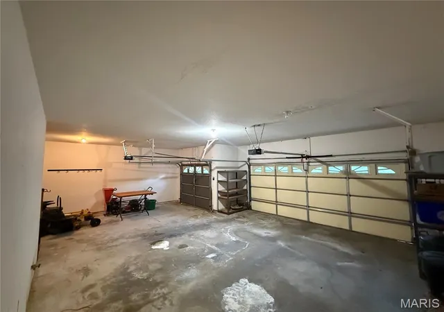 Photo 33 of Single family home for sale at 3206 Nottoway Ave, Godfrey, IL 62035 | MLS# MIS26056993 | Listing updated on 2026-09-04