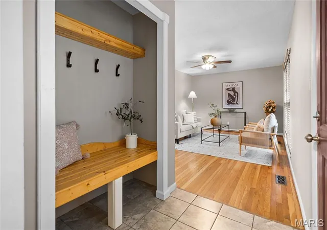 Photo 3 of Single family home for sale at 1640 Flordawn Dr, Florissant, MO 63031 | MLS# MIS26057005 | Listing updated on 2026-09-25