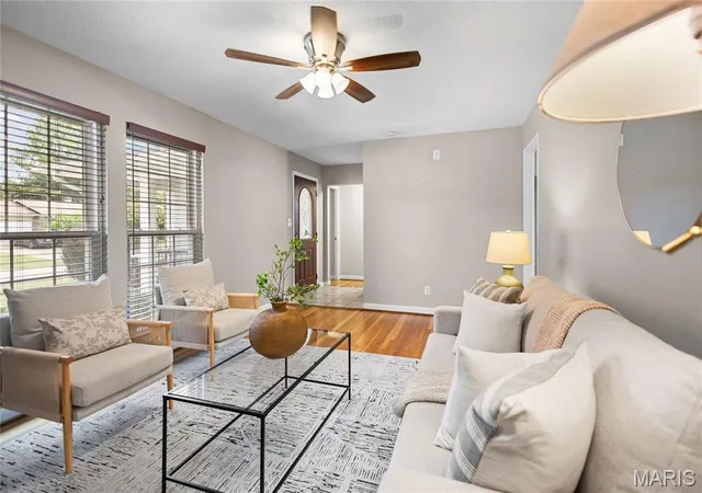 Photo 4 of Single family home for sale at 1640 Flordawn Dr, Florissant, MO 63031 | MLS# MIS26057005 | Listing updated on 2026-09-25