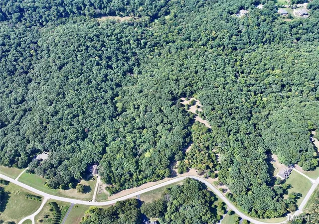 Photo 2 of Land for sale at 0 Callaway Ridge Dr, Defiance, MO 63341 | MLS# MIS26057013 | Listing updated on 2026-09-03