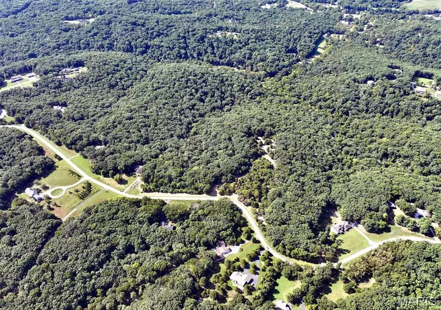 Photo 3 of Land for sale at 0 Callaway Ridge Dr, Defiance, MO 63341 | MLS# MIS26057013 | Listing updated on 2026-09-21