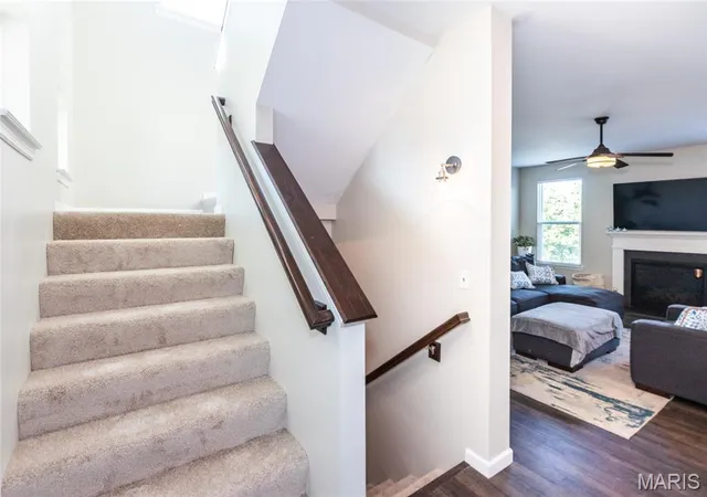Photo 2 of Single family home for sale at 21 Meadow Vista Ct, Saint Peters, MO 63376 | MLS# MIS26057014 | Listing updated on 2026-09-05