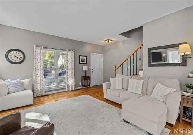 Photo 3 of Single family home for sale at 408 Longfellow Ave, Saint Louis, MO 63122 | MLS# MIS26057025 | Listing updated on 2026-09-20