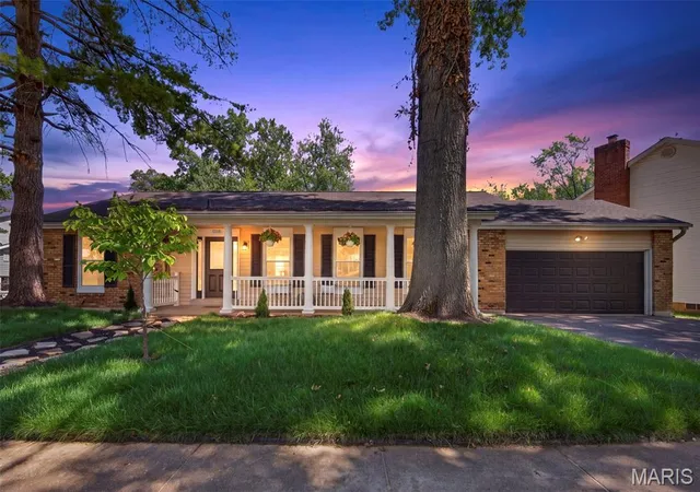 Photo 2 of Single family home for sale at 1768 Orchard Hl Dr, Chesterfield, MO 63017 | MLS# MIS26057026 | Listing updated on 2026-10-05