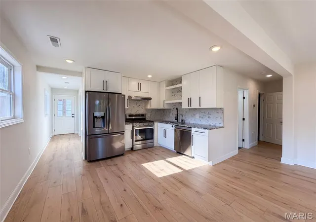 Photo 2 of Single family home for sale at 316 Lithia Ave, Saint Louis, MO 63119 | MLS# MIS26057059 | Listing updated on 2026-10-07