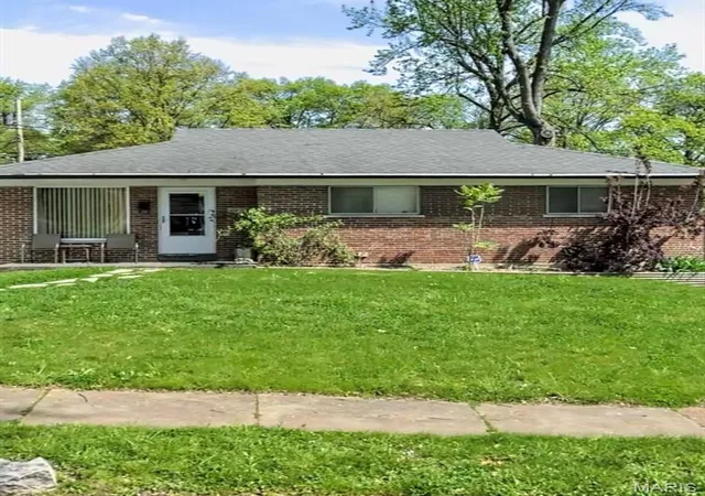 Photo 1 of Sale Pending at 8027 Milan Ave, Saint Louis, MO 63130 | MLS# MIS26057065 | Listing updated on 2026-09-05