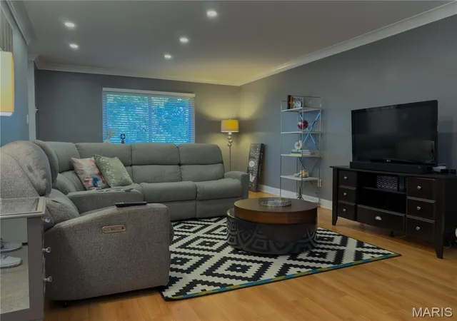 Photo 3 of Single family home for sale at 341 Behlmann Meadows Way, Florissant, MO 63034 | MLS# MIS26057075 | Listing updated on 2026-09-14
