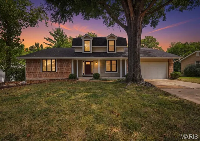 Single family home for sale at 1751 Cyn View Ct, Chesterfield, MO 63017 | MLS# MIS26057088