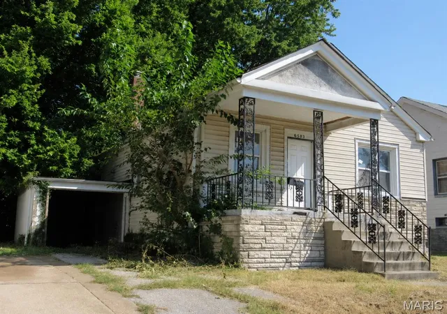Photo 2 of Single family home for sale at 6505 Joseph Ave, Saint Louis, MO 63133 | MLS# MIS26057094 | Listing updated on 2026-09-03