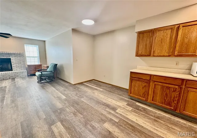 Photo 4 of Single family home for sale at 4 Clinton Hl Dr, Swansea, IL 62226 | MLS# MIS26057095 | Listing updated on 2026-09-05
