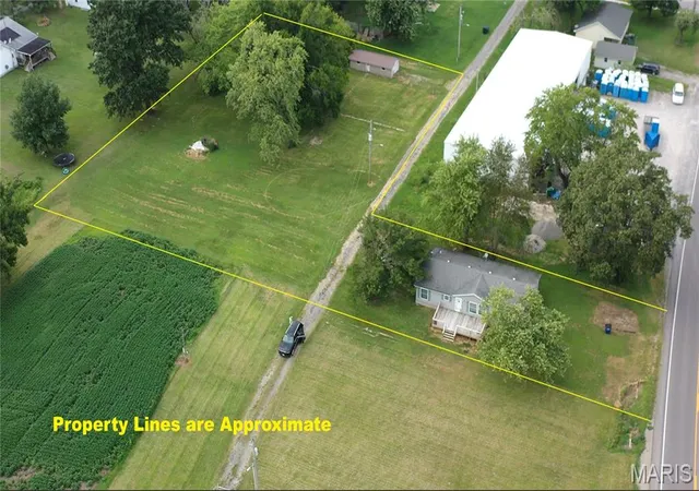 Photo 37 of Manufactured home for sale at 929 State Route 4, Willisville, IL 62997 | MLS# MIS26057150 | Listing updated on 2026-09-04