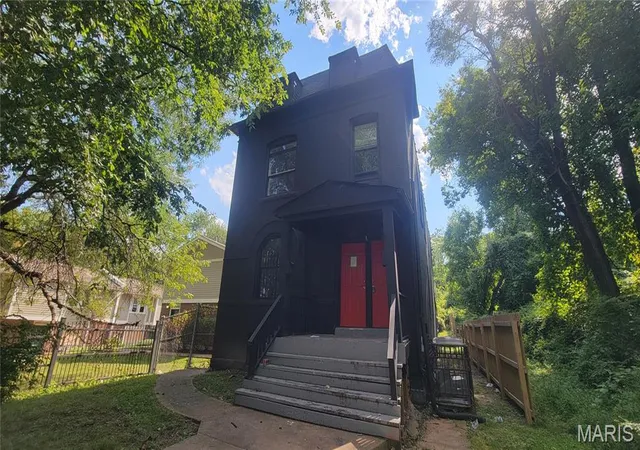 Photo 1 of Multi family home for sale at 5846 Page Blvd, Saint Louis, MO 63112 | MLS# MIS26057154 | Listing updated on 2026-09-19