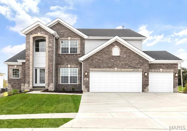 Photo 1 of Single family home for sale at 2 Pin Oak At Alder Crk, Wright City, MO 63390 | MLS# MIS26057160 | Listing updated on 2026-09-03