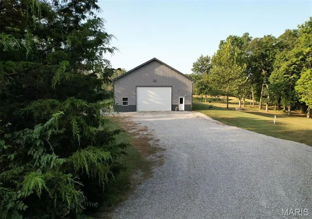 Photo 3 of Sale Pending at 11117 Audrain Rd 929, Mexico, MO 65265 | MLS# MIS26057162 | Listing updated on 2026-09-29