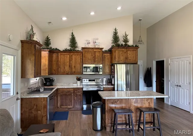 Photo 4 of Sale Pending at 11117 Audrain Rd 929, Mexico, MO 65265 | MLS# MIS26057162 | Listing updated on 2026-09-29