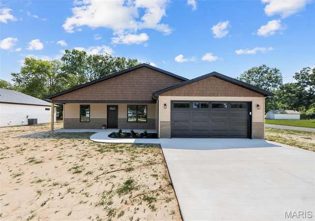 Photo 1 of Single family home for sale at 1515 Mary St, Scott City, MO 63780 | MLS# MIS26057190 | Listing updated on 2026-09-14