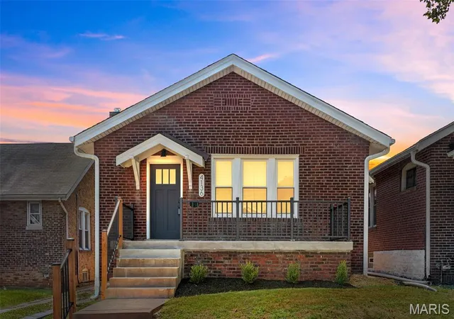 Photo 1 of Sale Pending at 4136 Utah St, Saint Louis, MO 63116 | MLS# MIS26057201 | Listing updated on 2026-09-06