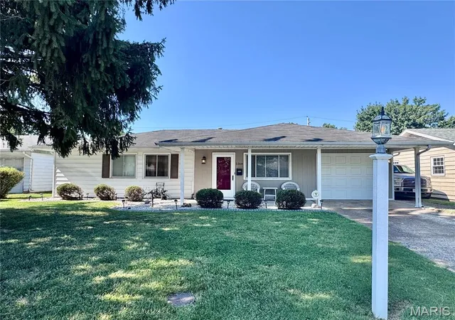 Photo 1 of Single family home for sale at 1164 Kutz St, East Saint Louis, IL 62206 | MLS# MIS26057203 | Listing updated on 2026-09-08