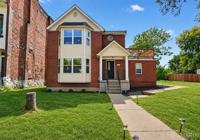 Photo 1 of Single family home for sale at 3934 Page Blvd, Saint Louis, MO 63113 | MLS# MIS26057218 | Listing updated on 2026-09-07