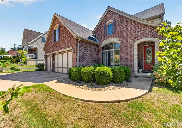 Photo 1 of Single family home for sale at 5450 Hagemann Pointe Dr, Saint Louis, MO 63128 | MLS# MIS26057224 | Listing updated on 2026-10-02