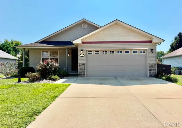 Photo 1 of Single family home for sale at 428 Pheasant Ct, Worden, IL 62097 | MLS# MIS26057243 | Listing updated on 2026-09-03