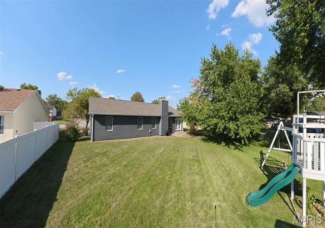 Photo 2 of Single family home for sale at 113 White Pine Ave, O Fallon, IL 62269 | MLS# MIS26057246 | Listing updated on 2026-09-04