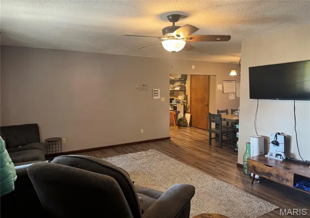 Photo 4 of Single family home for sale at 1212 Hwy J, New Florence, MO 63363 | MLS# MIS26057260 | Listing updated on 2026-10-19
