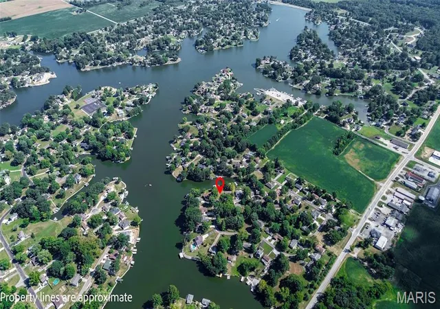 Photo 3 of Single family home for sale at 712 Riviera Cir, Edwardsville, IL 62025 | MLS# MIS26057264 | Listing updated on 2026-10-19