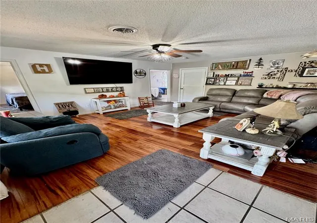 Photo 2 of Single family home for sale at 1370 Lily Ln, Greenville, IL 62246 | MLS# MIS26057271 | Listing updated on 2026-09-04