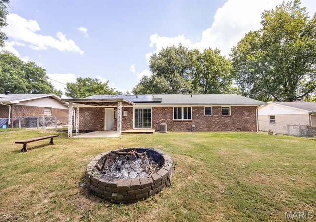 Photo 24 of Single family home for sale at 117 Williamsburg Dr, Belleville, IL 62221 | MLS# MIS26057275 | Listing updated on 2026-09-14