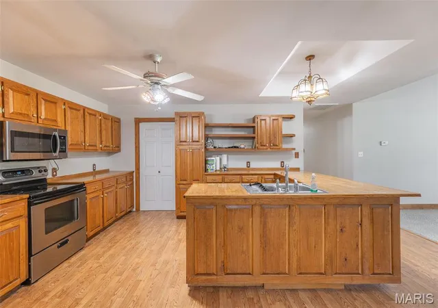 Photo 4 of Single family home for sale at 288 County Rd 476, Poplar Bluff, MO 63901 | MLS# MIS26057282 | Listing updated on 2026-09-05