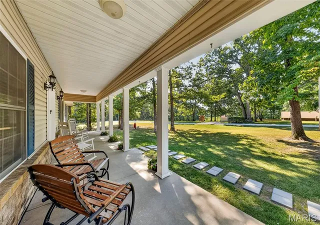 Photo 3 of Single family home for sale at 1564 Hwy J, Wright City, MO 63390 | MLS# MIS26057286 | Listing updated on 2026-09-30