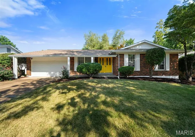 Single family home for sale at 3701 Rue De Renard, Florissant, MO 63034 | MLS# MIS26057288
