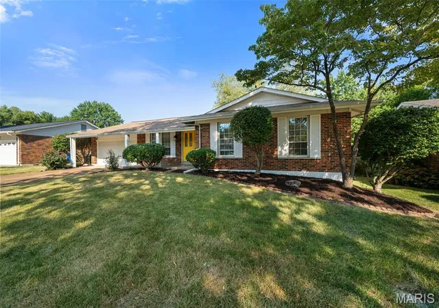 Photo 42 of Single family home for sale at 3701 Rue De Renard, Florissant, MO 63034 | MLS# MIS26057288 | Listing updated on 2026-10-08